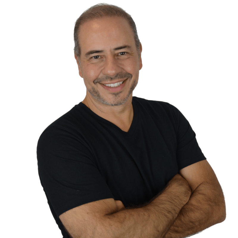 Imagem do professor Rafael Maia